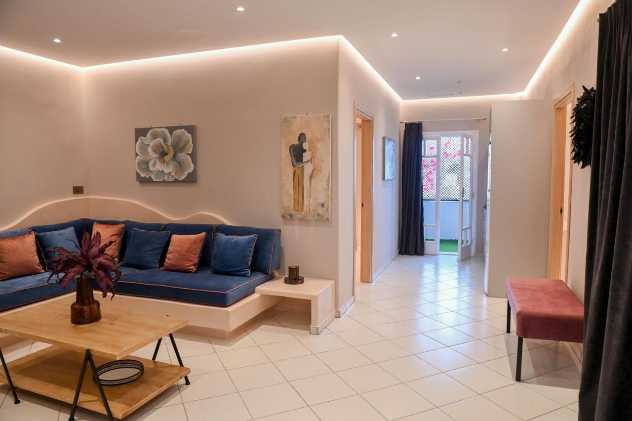 The Rock Luxury Homes Месария Екстериор снимка