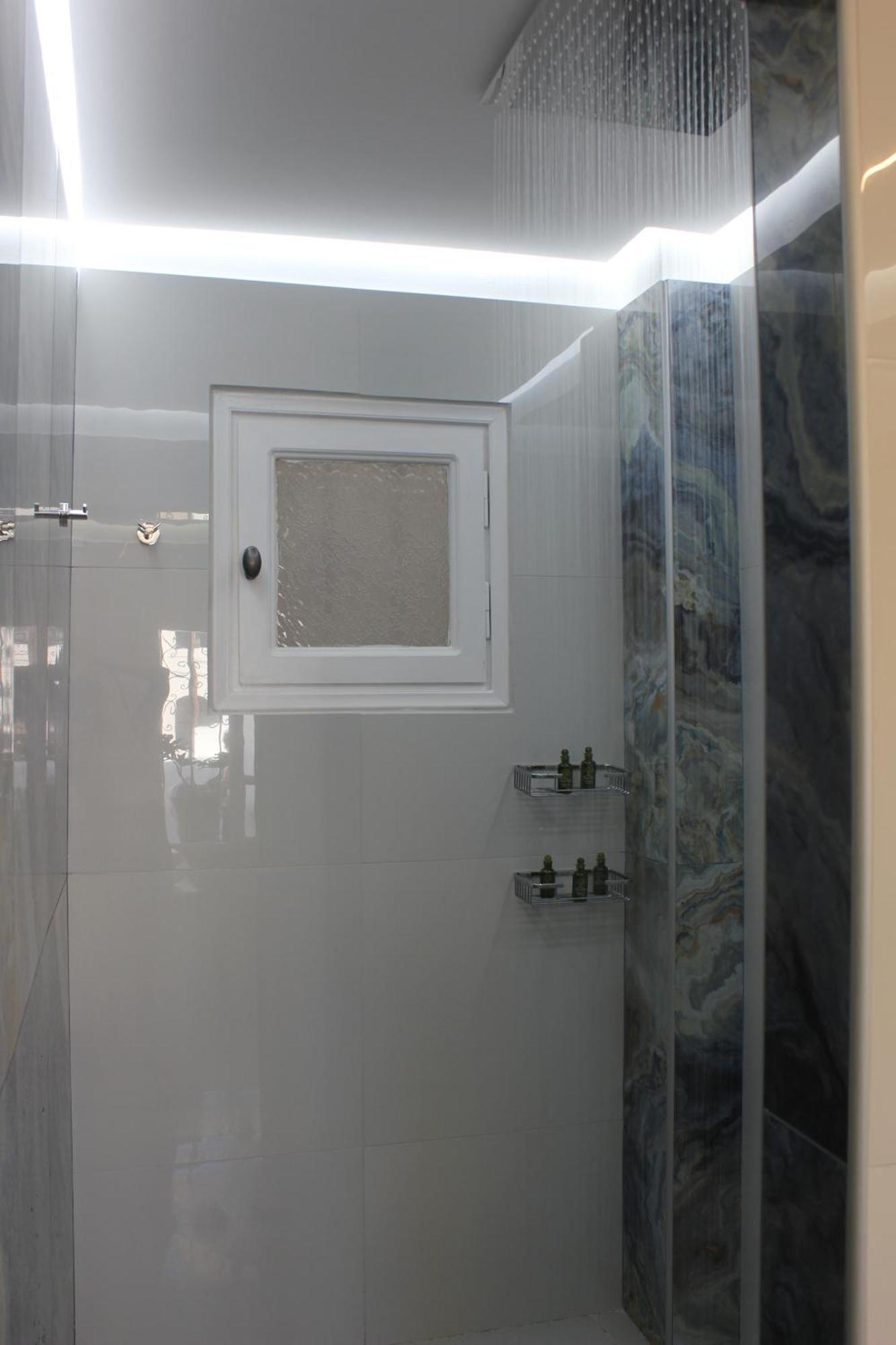 The Rock Luxury Homes Месария Екстериор снимка